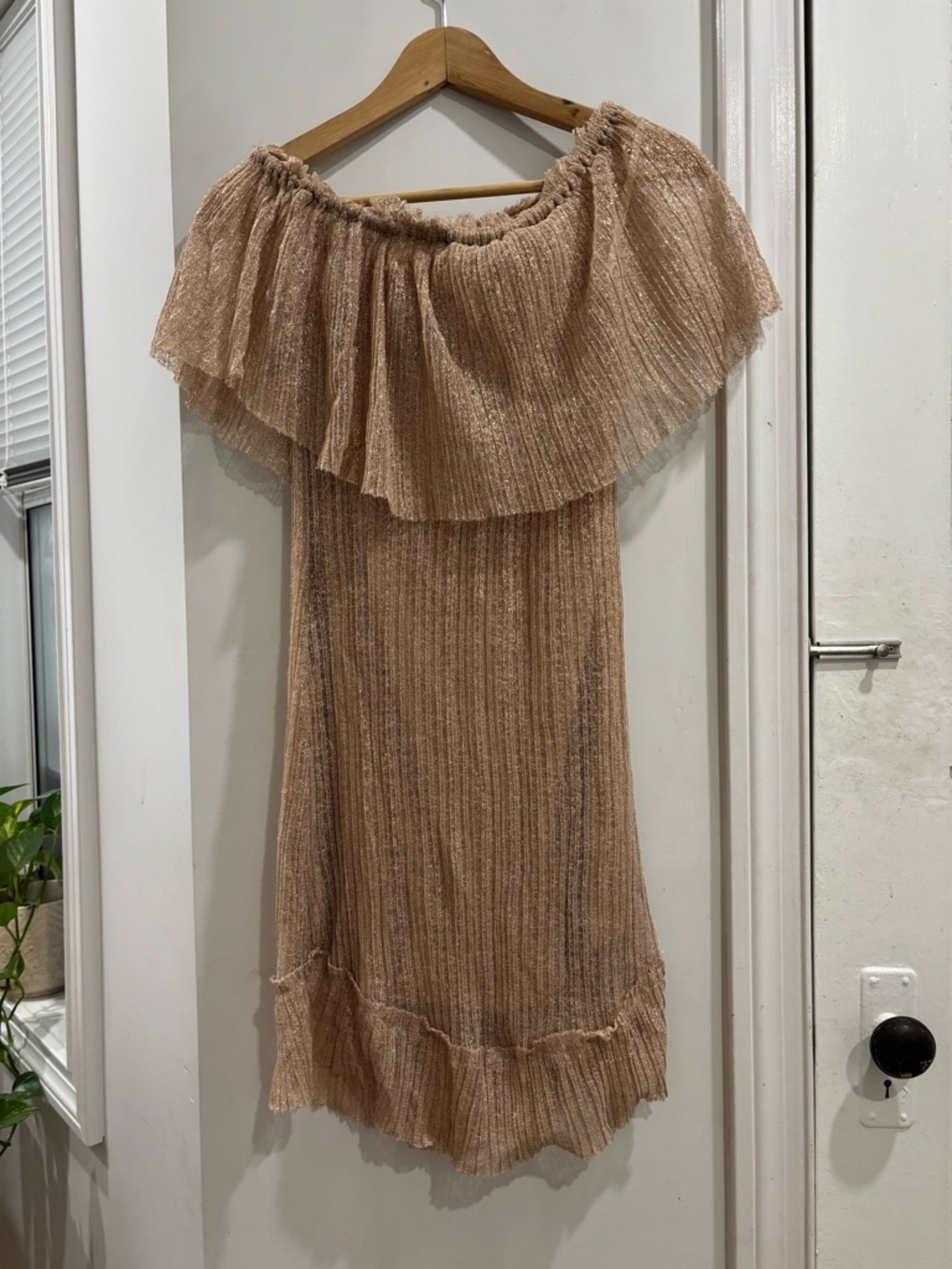 FARM Rio Off-Shoulder Mini Dress - Picture 3 of 5